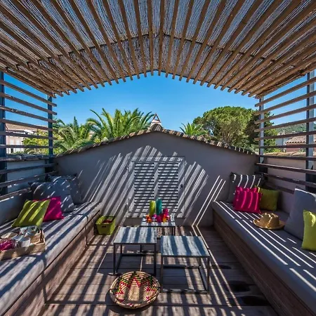 Beautiful 12 Guests With Pool In Tropez Saint-Tropez