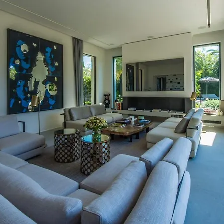 Villa Beautiful 12 Guests With Pool In Tropez